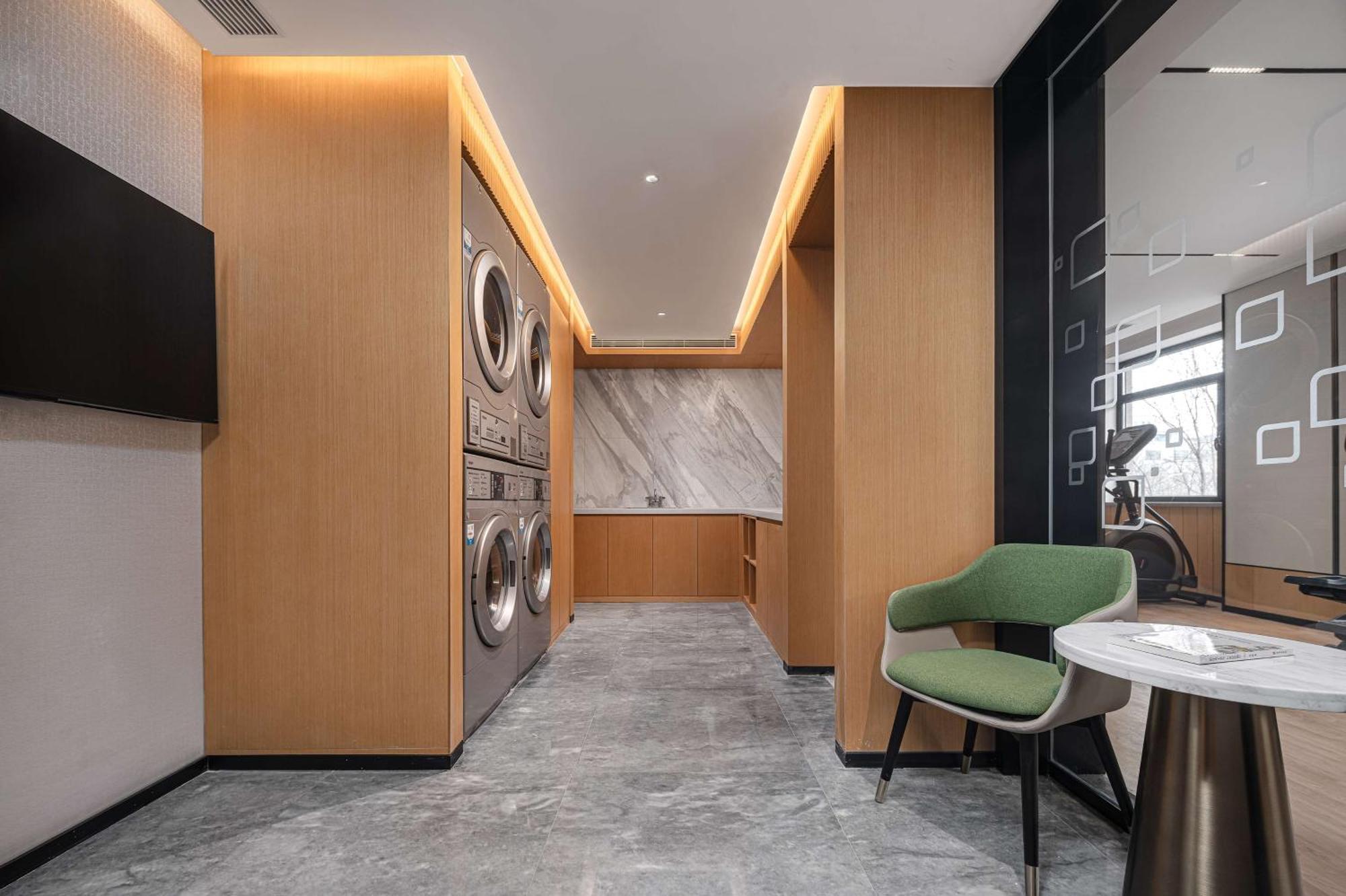 Hilton Garden Inn Beijing Temple Of Heaven East Gate Station ภายนอก รูปภาพ