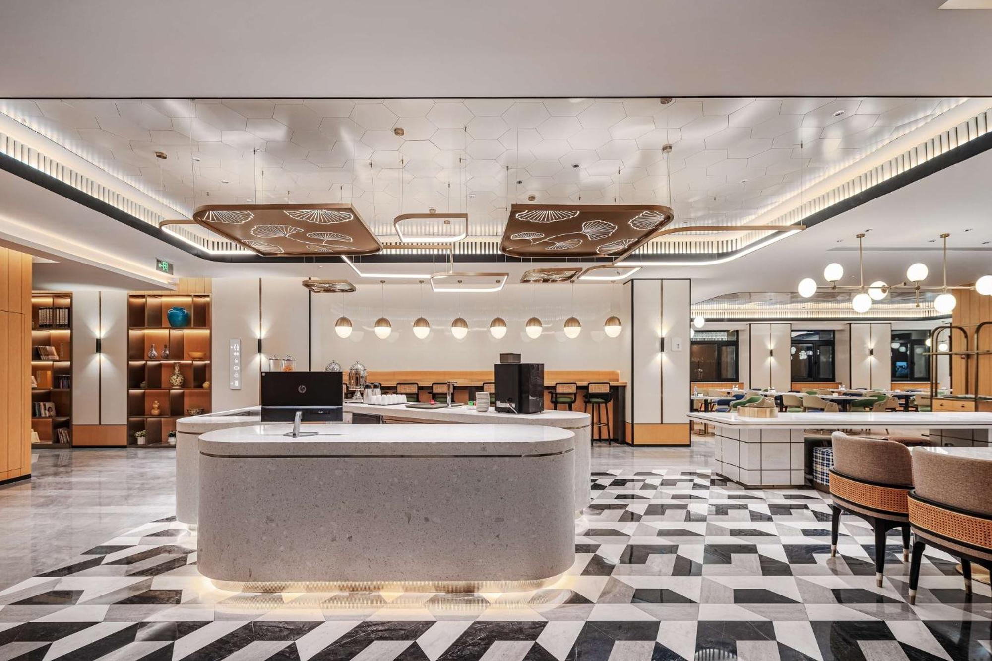 Hilton Garden Inn Beijing Temple Of Heaven East Gate Station ภายนอก รูปภาพ