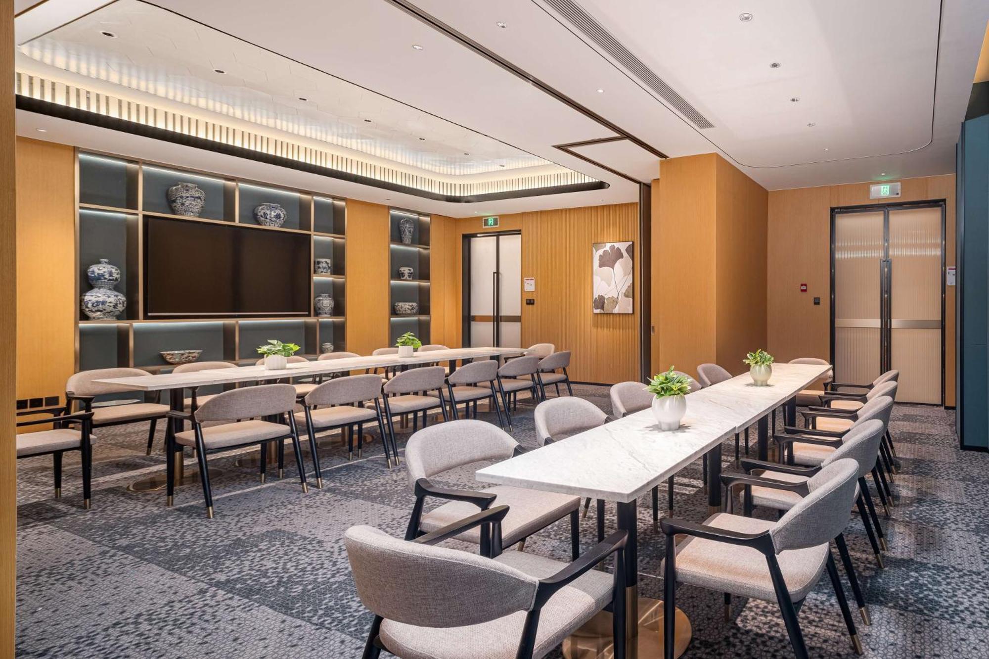 Hilton Garden Inn Beijing Temple Of Heaven East Gate Station ภายนอก รูปภาพ